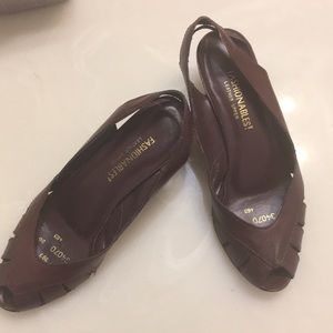 Vintage 90s Fashionables Leather Upper Heels